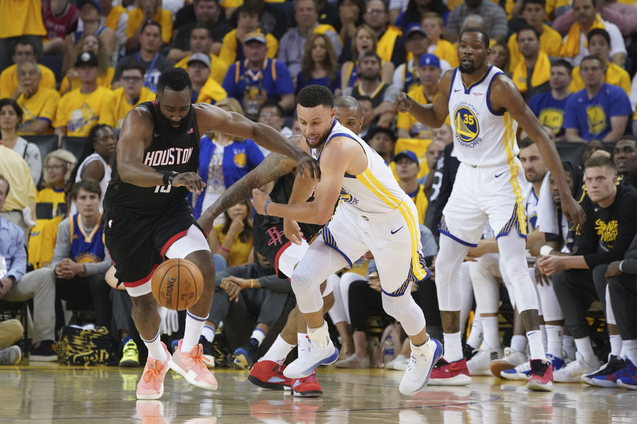 乔治：哈登只是碰上了超级球队 若年轻的他在现在打球你很难赢他